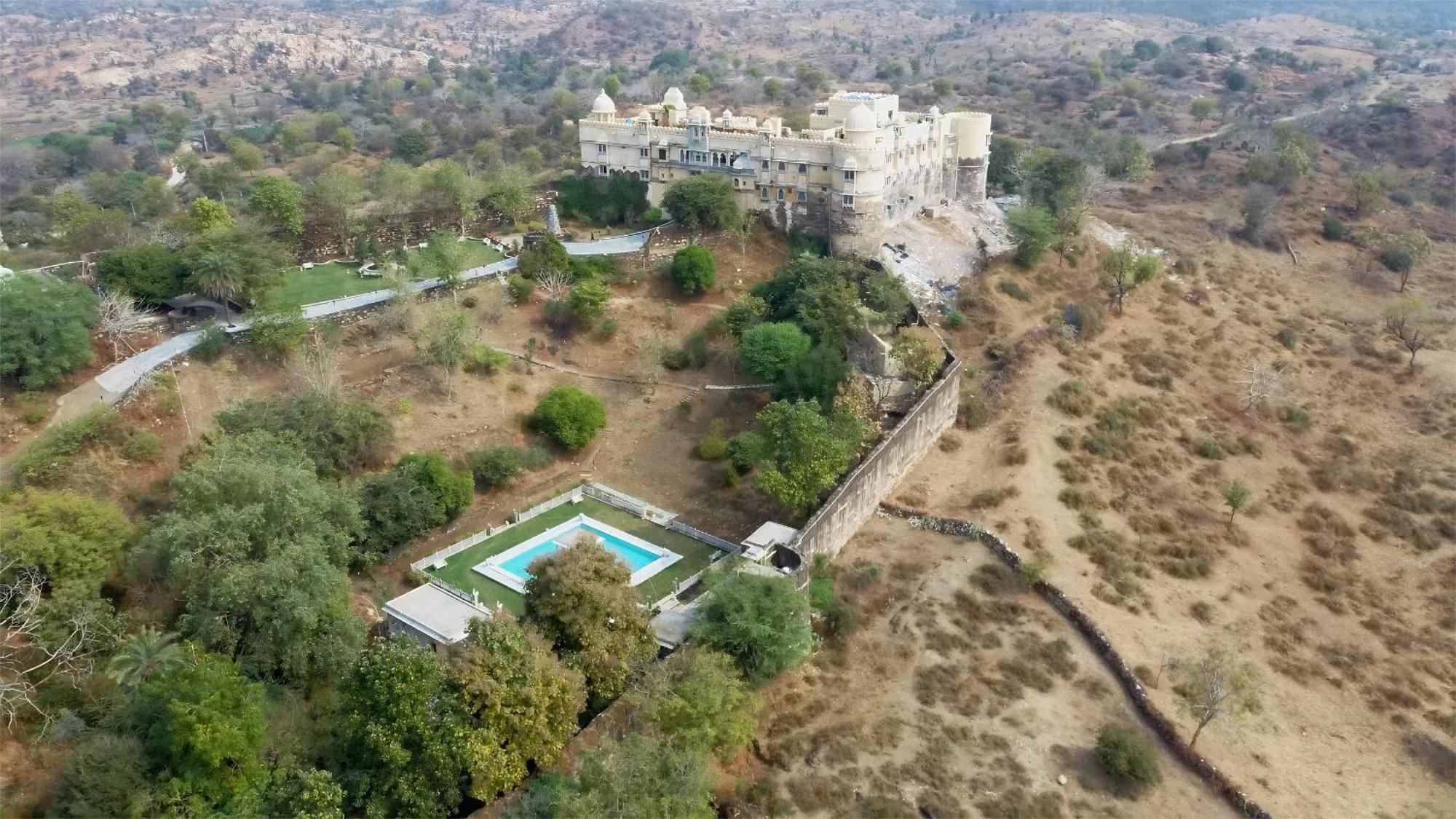 The Fern Bambora Fort, Bambora, Удайпур Екстериор снимка